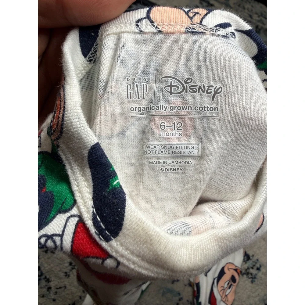 GAP x Disney Baby Christmas Pajamas 6-12 Months Mickey Mouse Pluto Holiday Set